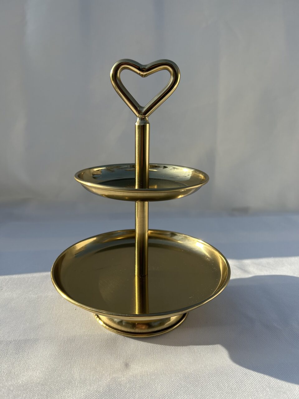 Goldene Etagere für Candybar, Saltybar und besondere Deko-Ecken